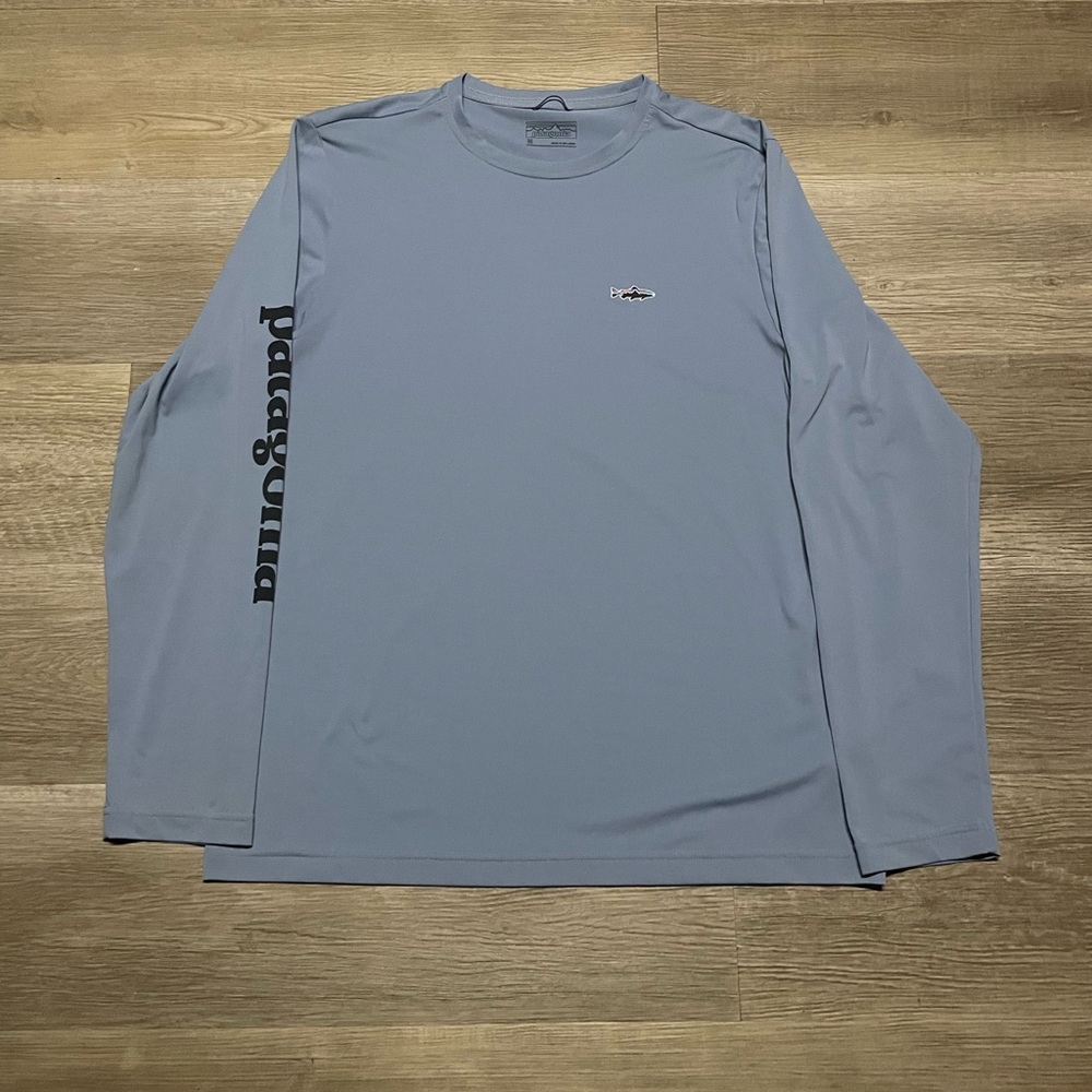 Patagonia Men's Long-Sleeve Performance Shirt - Light Blue new without tags